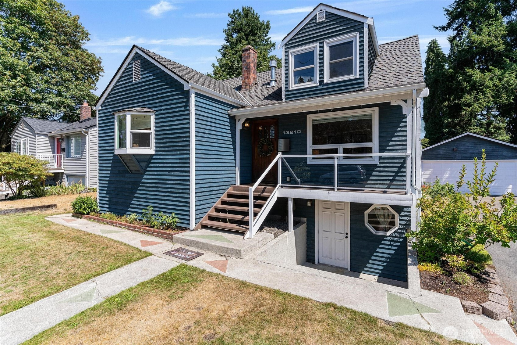 13210 2nd Avenue SW, Burien, WA 98146