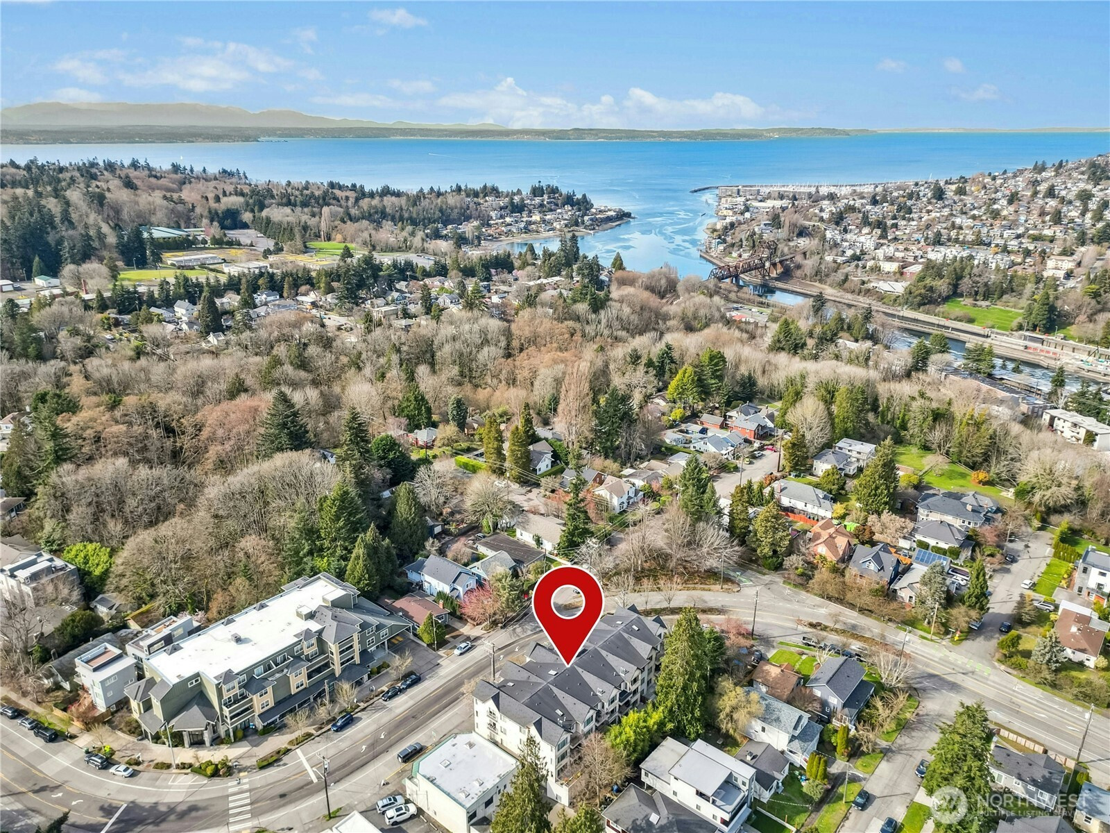 3121 W Government Way, Seattle, WA 98199