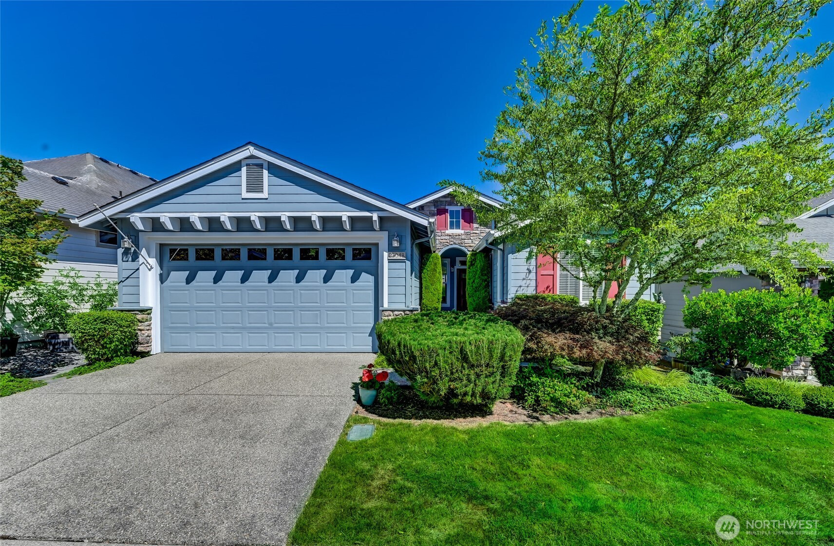 23048 NE 127th Way, Redmond, WA 98053