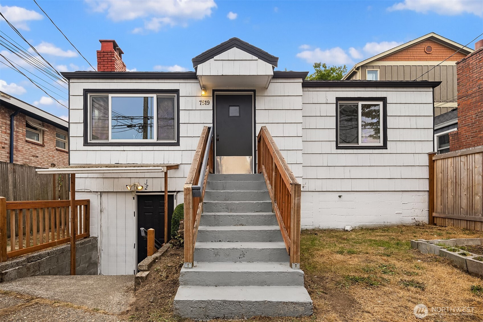 7519 24th Avenue NW, Seattle, WA 98117