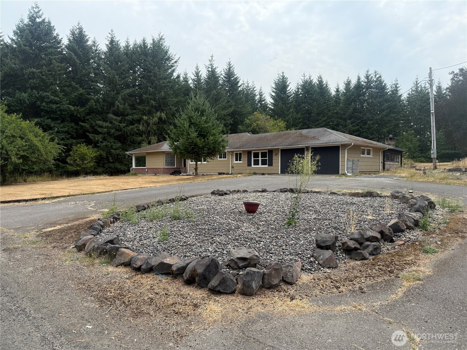 819 King Rd, Winlock, WA 98596