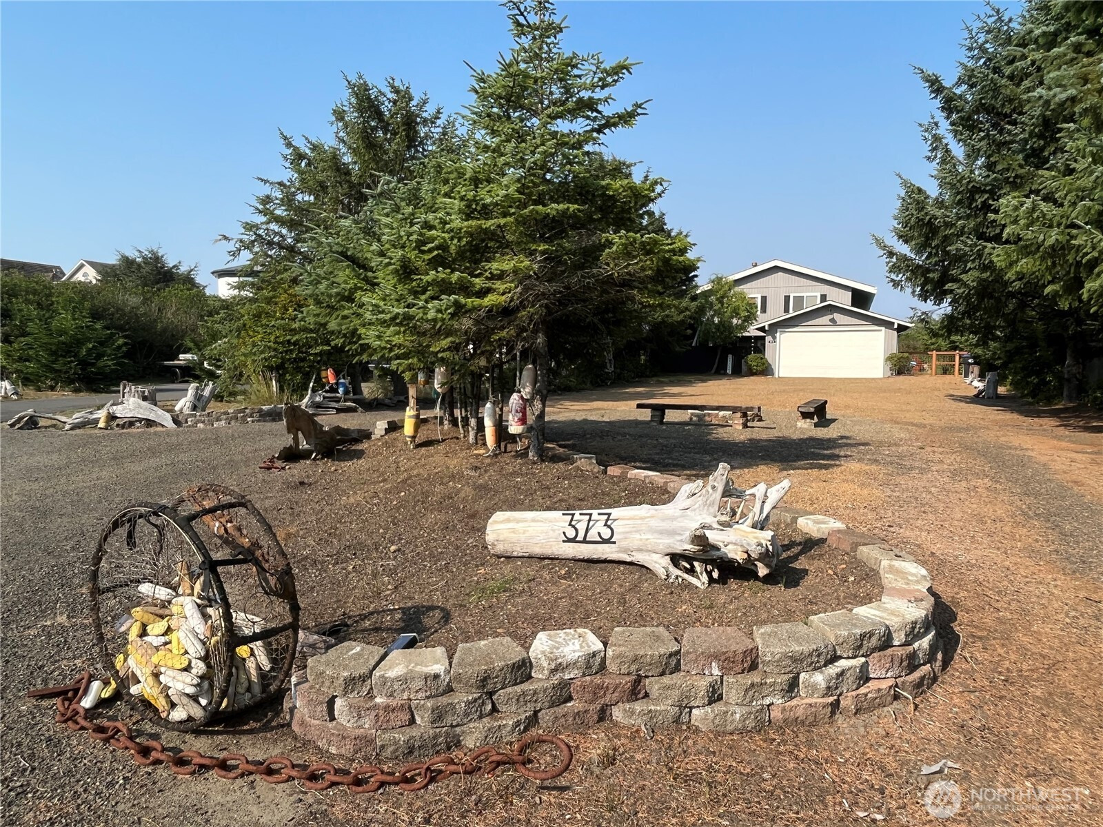 373 Sand Dune Avenue NW, Ocean Shores, WA 98569