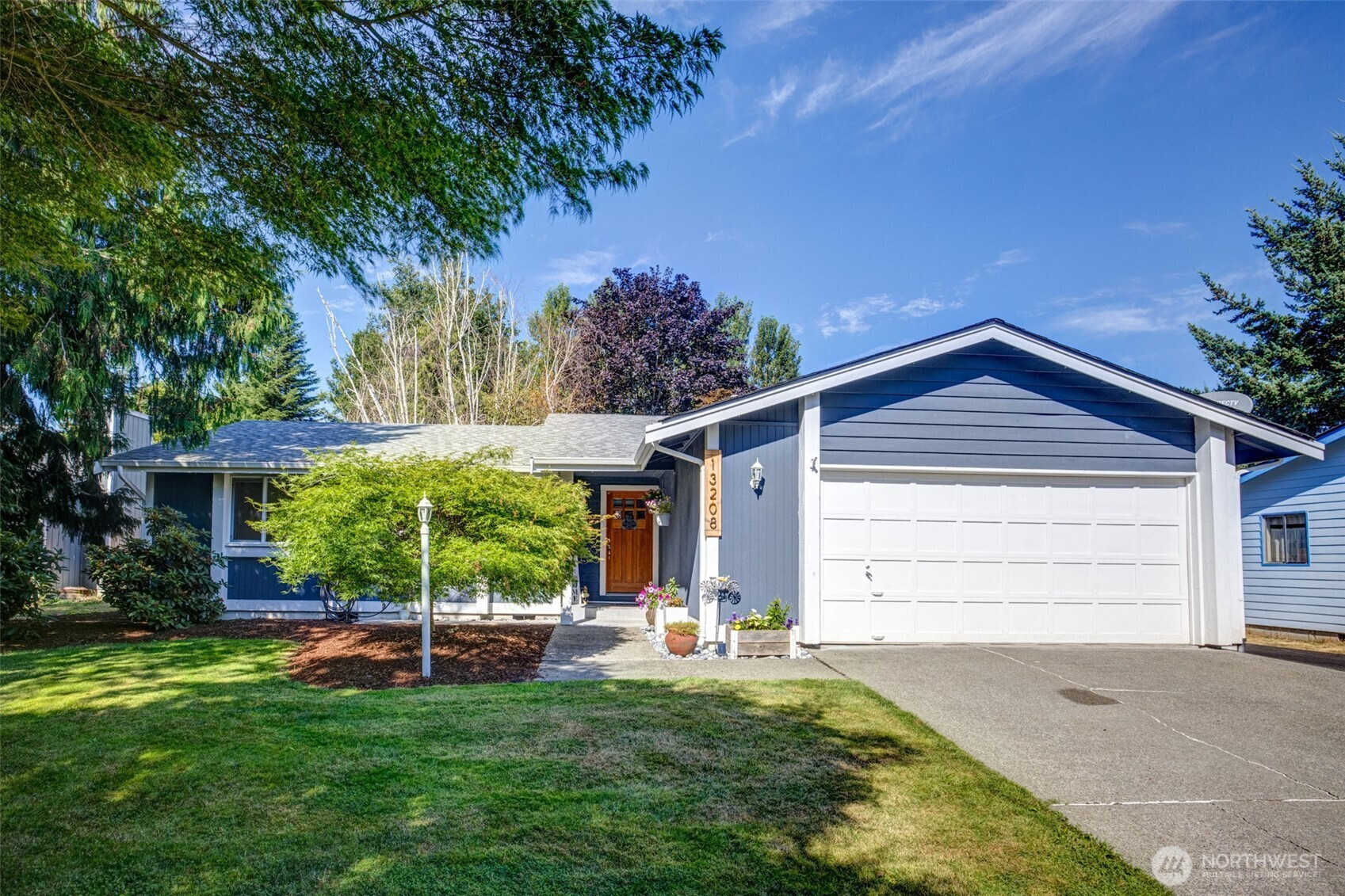 13208 108th Avenue Ct E, Puyallup, WA 98374