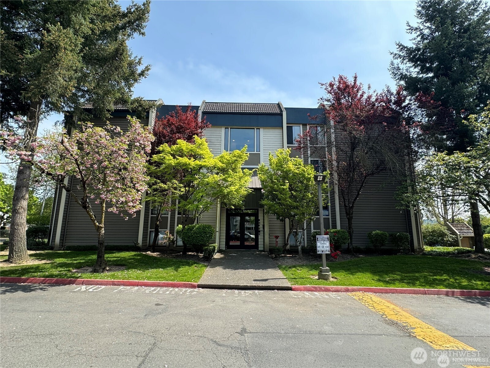611 SW 5th Court, Renton, WA 98057