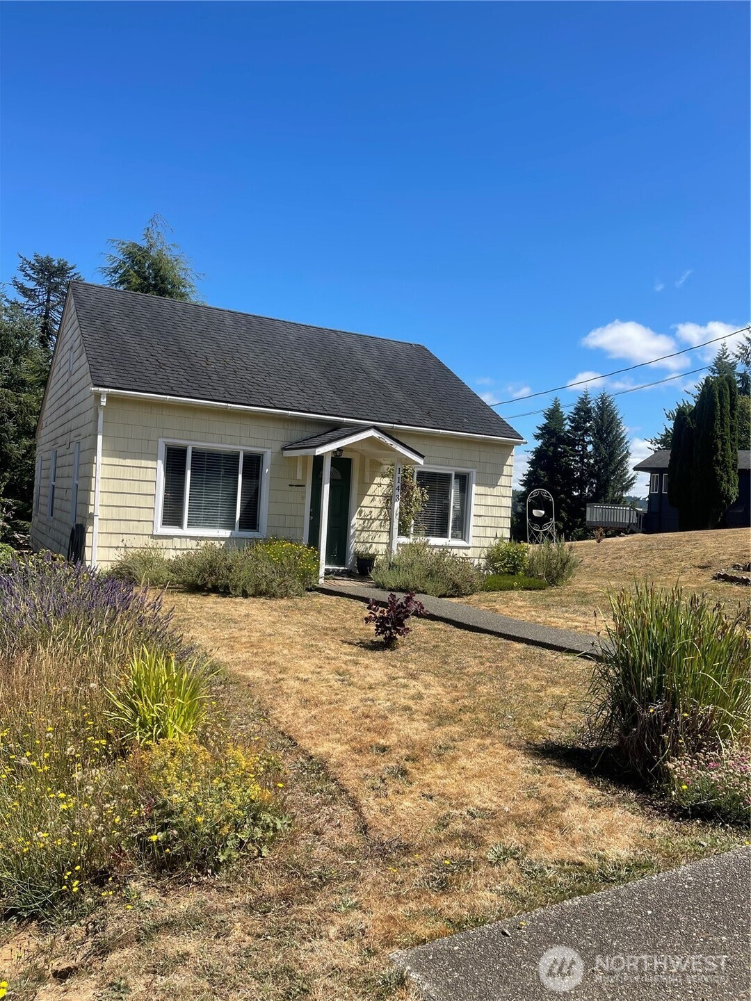 1143 Ballentine Street, Raymond, WA 98577