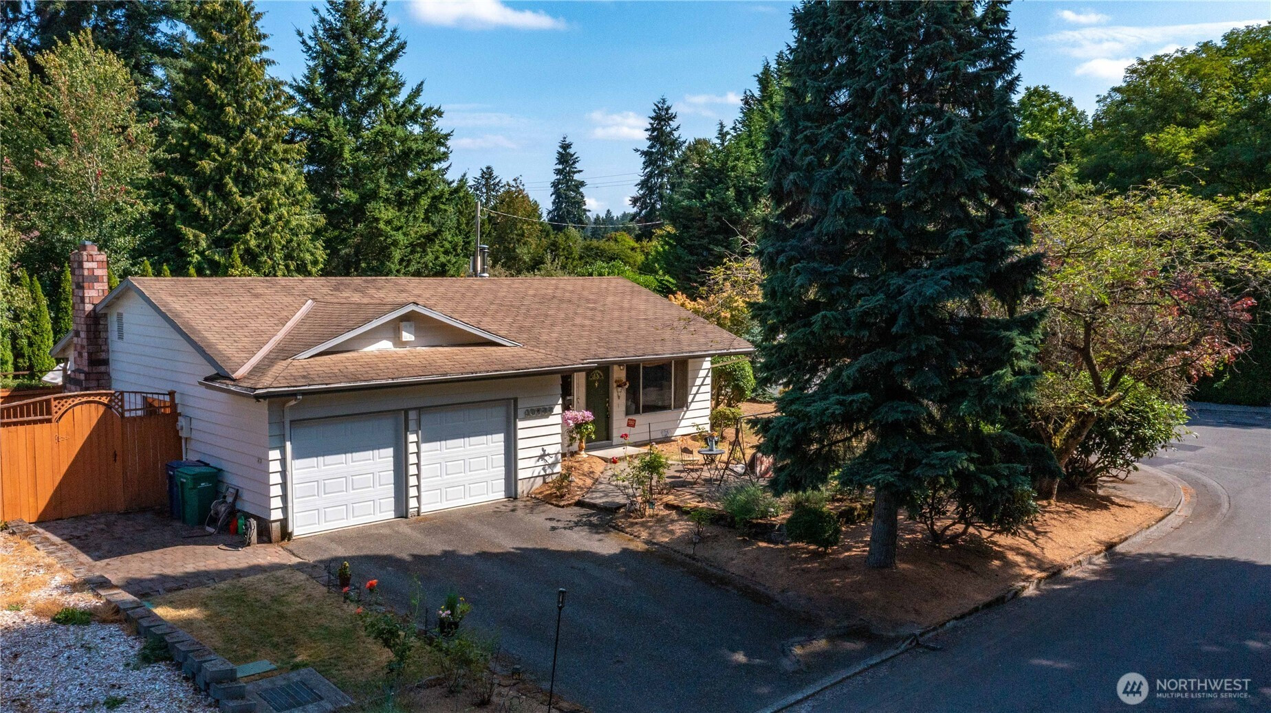 10722 NE 142nd Street, Kirkland, WA 98034