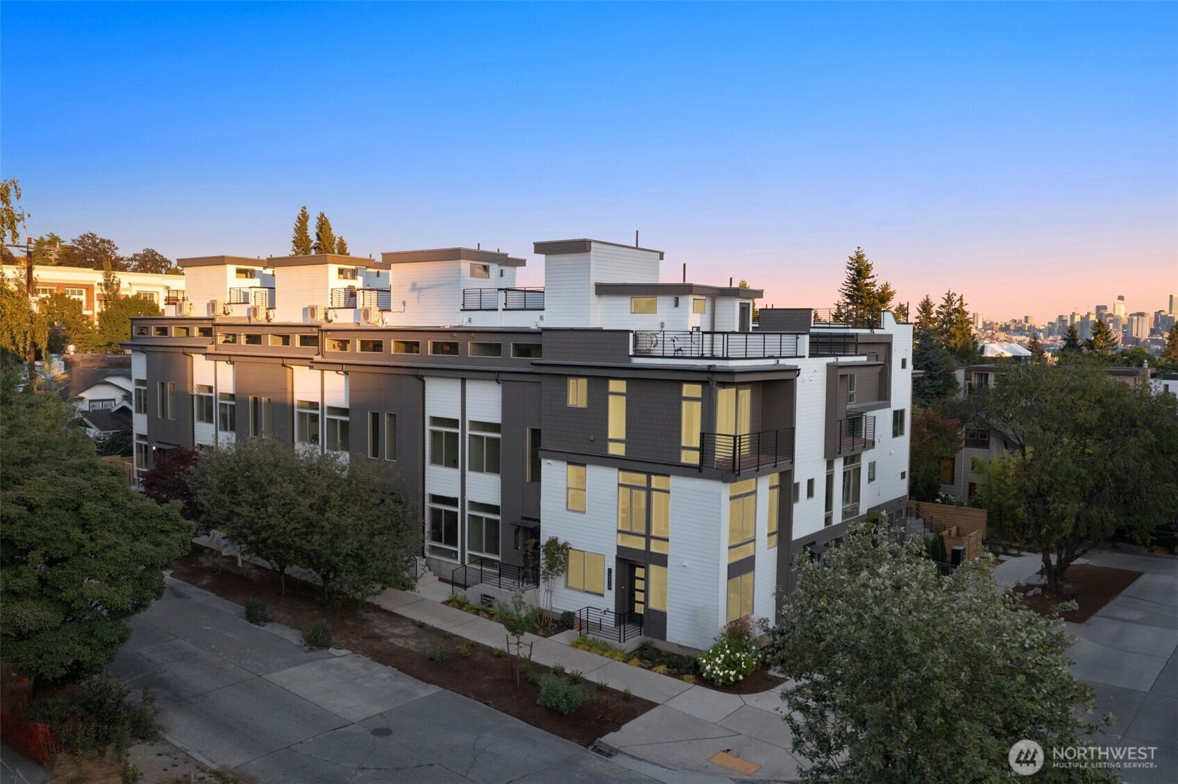 1203 C N Allen Place, Seattle, WA 98103