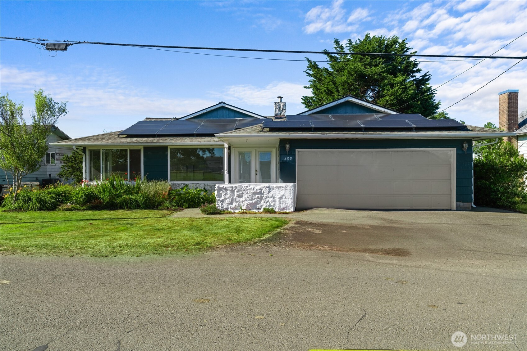 308 NE 2nd Street, Long Beach, WA 98631