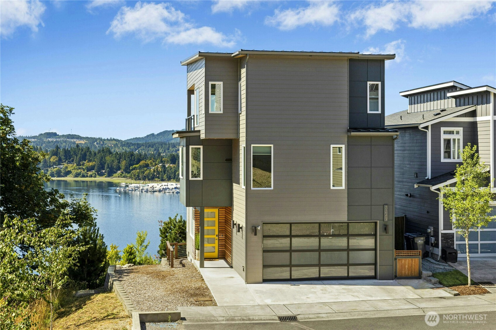 3347 Amak Lane, Bremerton, WA 98310