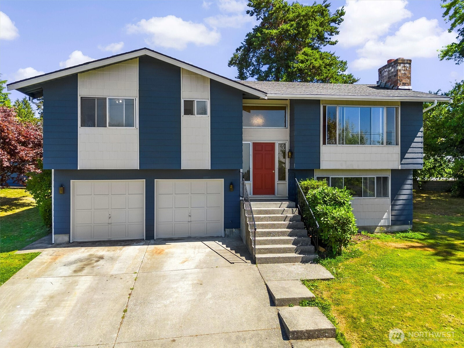 2520 N Laventure Road, Mount Vernon, WA 98273