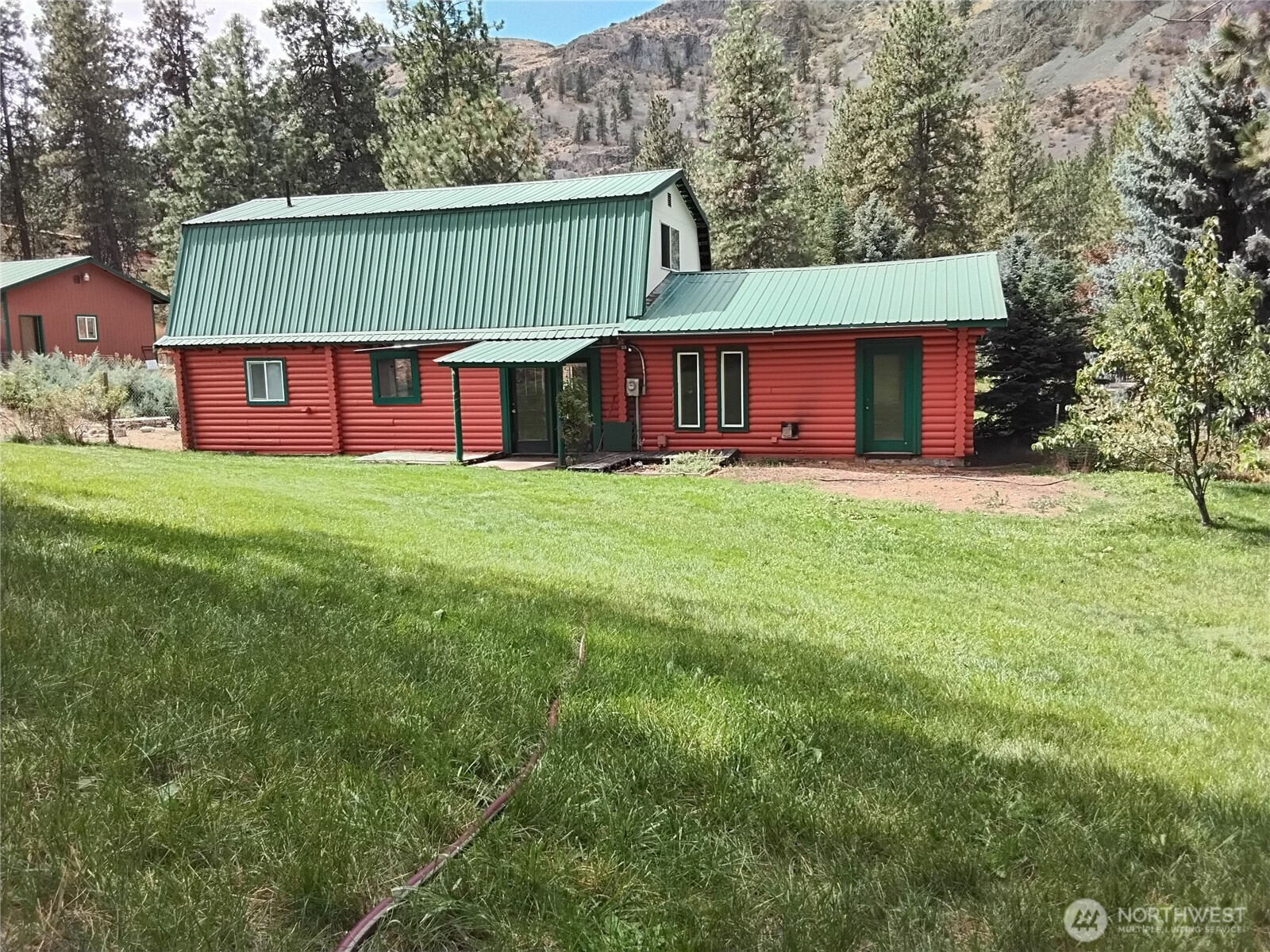 46 Pine Crest Road, Tonasket, WA 98855