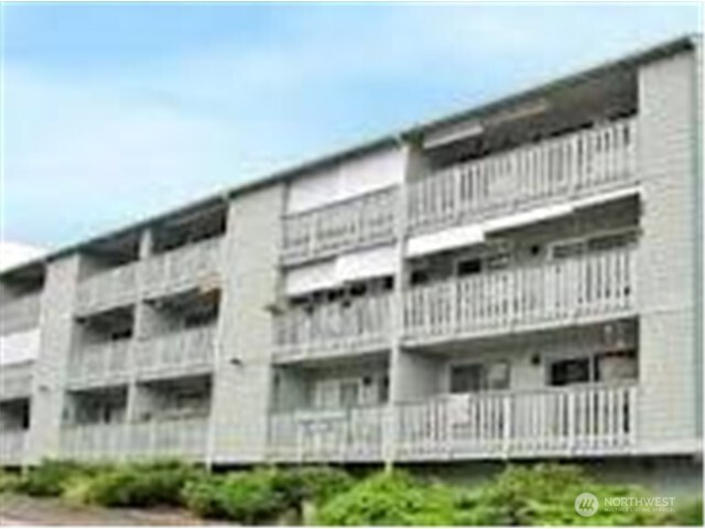 1010 Perry Avenue, Bremerton, WA 98310
