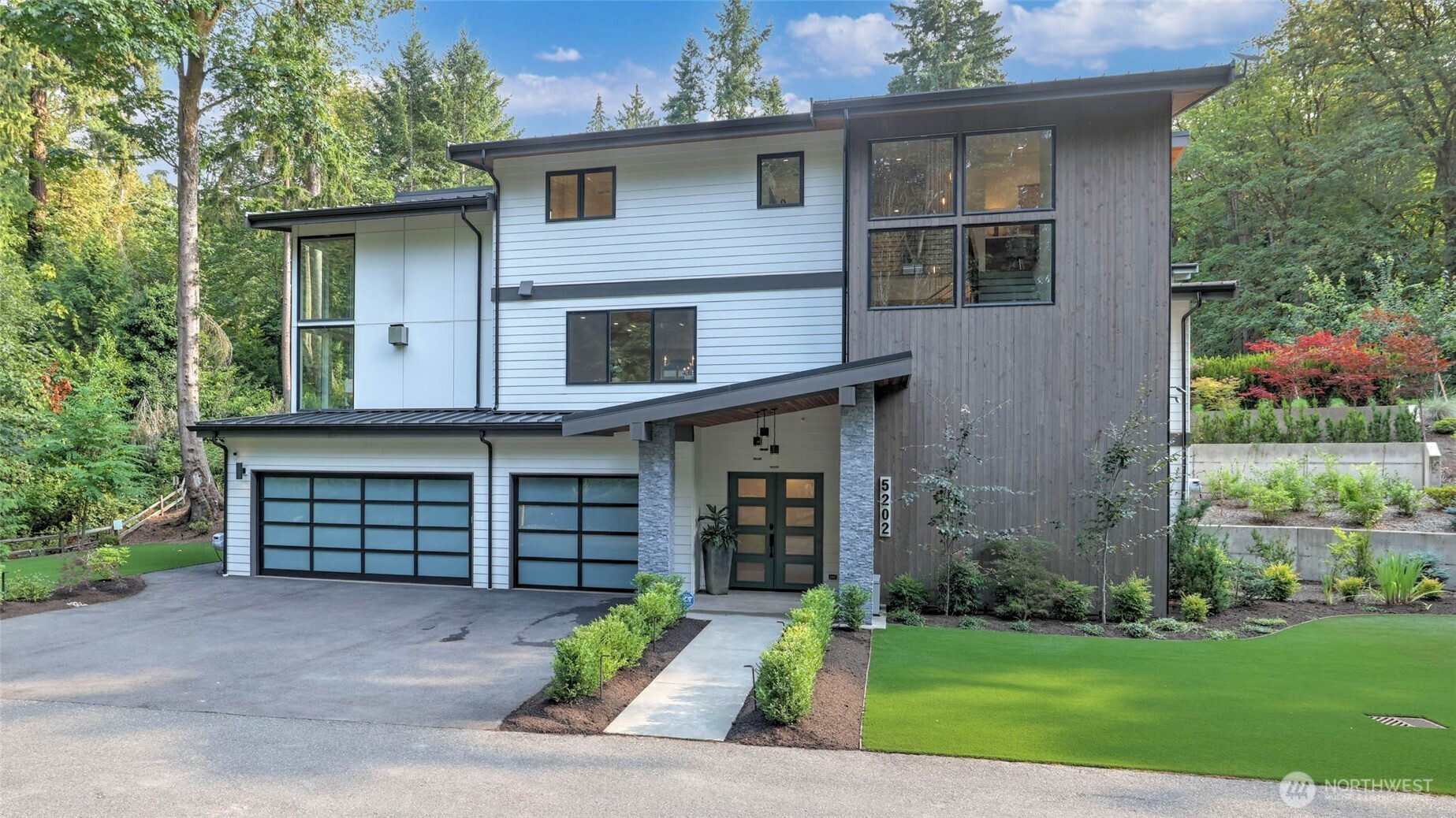 5202 Forest Avenue SE, Mercer Island, WA 98040