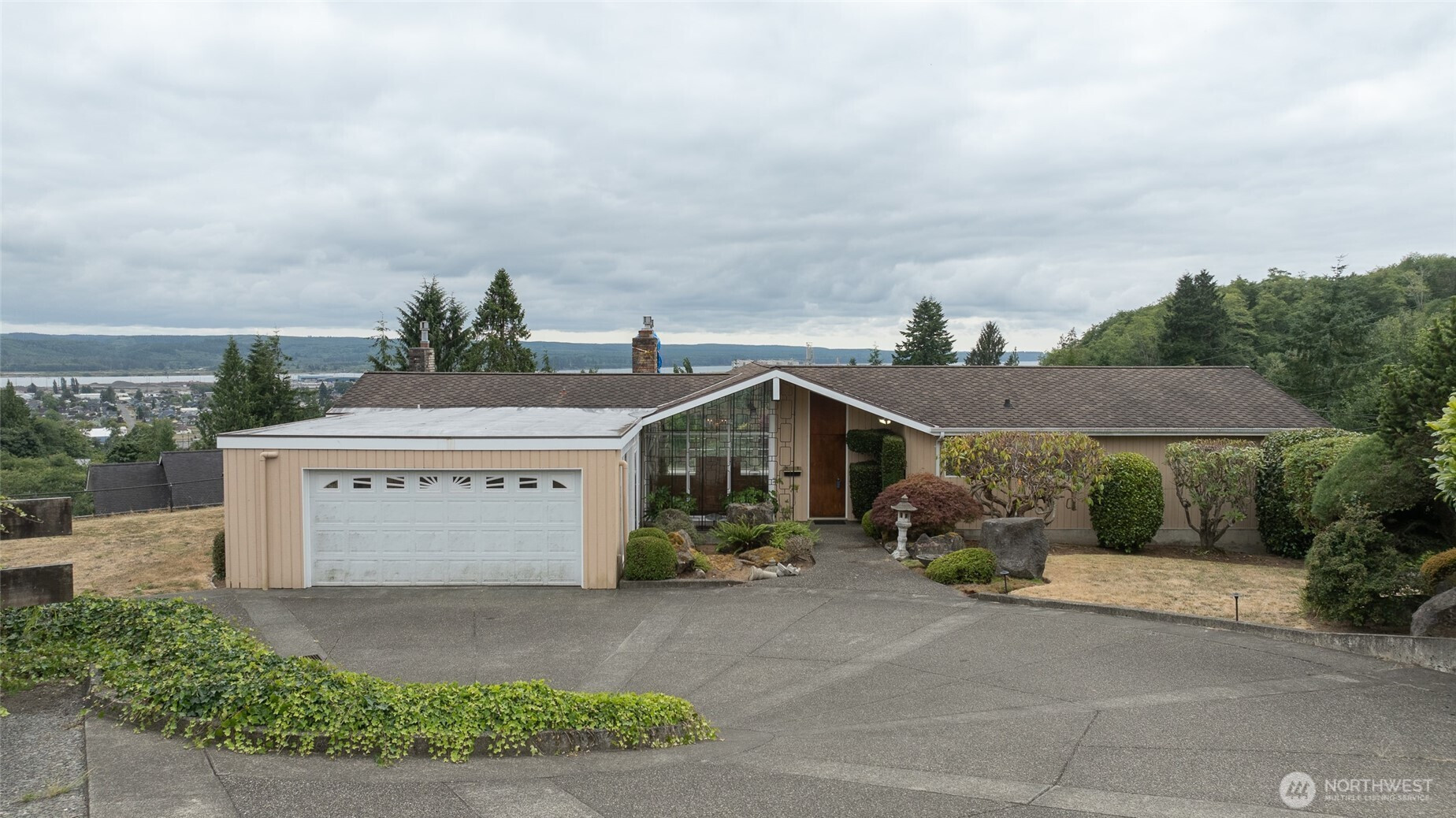 1201 Chilton Road, Aberdeen, WA 98520