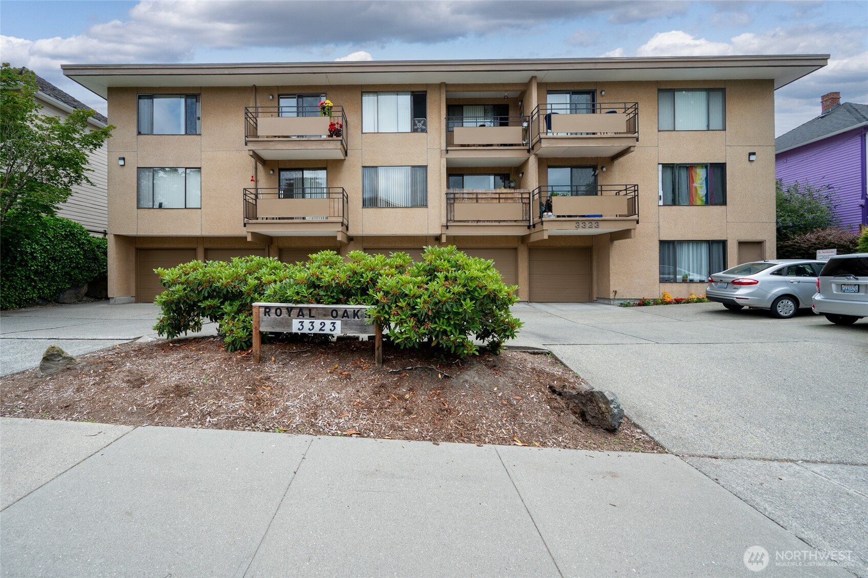 3323 Oakes Avenue, Everett, WA 98201