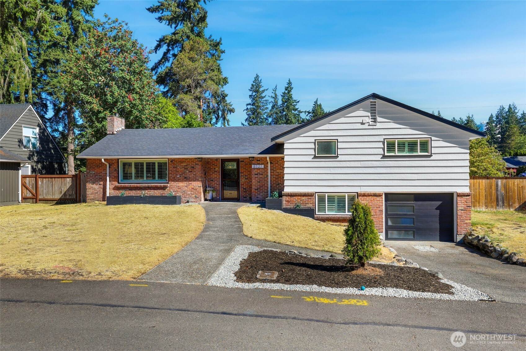 8127 Sherwood Forest Street SW, Lakewood, WA 98498