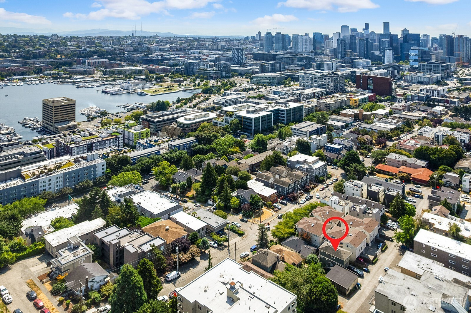 1231 6th Avenue N, Seattle, WA 98109