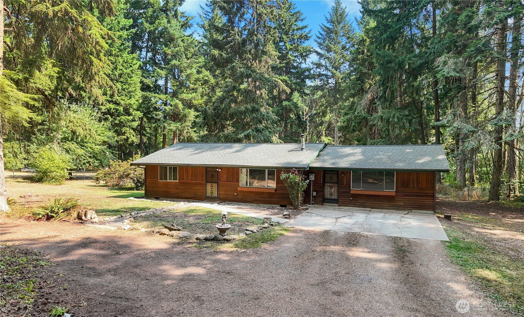 14648 Country Lane SE, Yelm, WA 98597