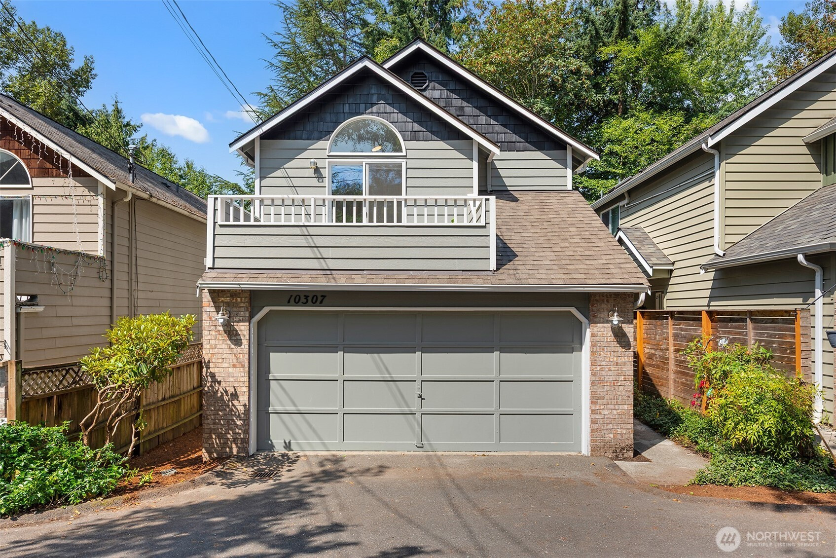 10307 Ave 46th Avenue NE, Seattle, WA 98125