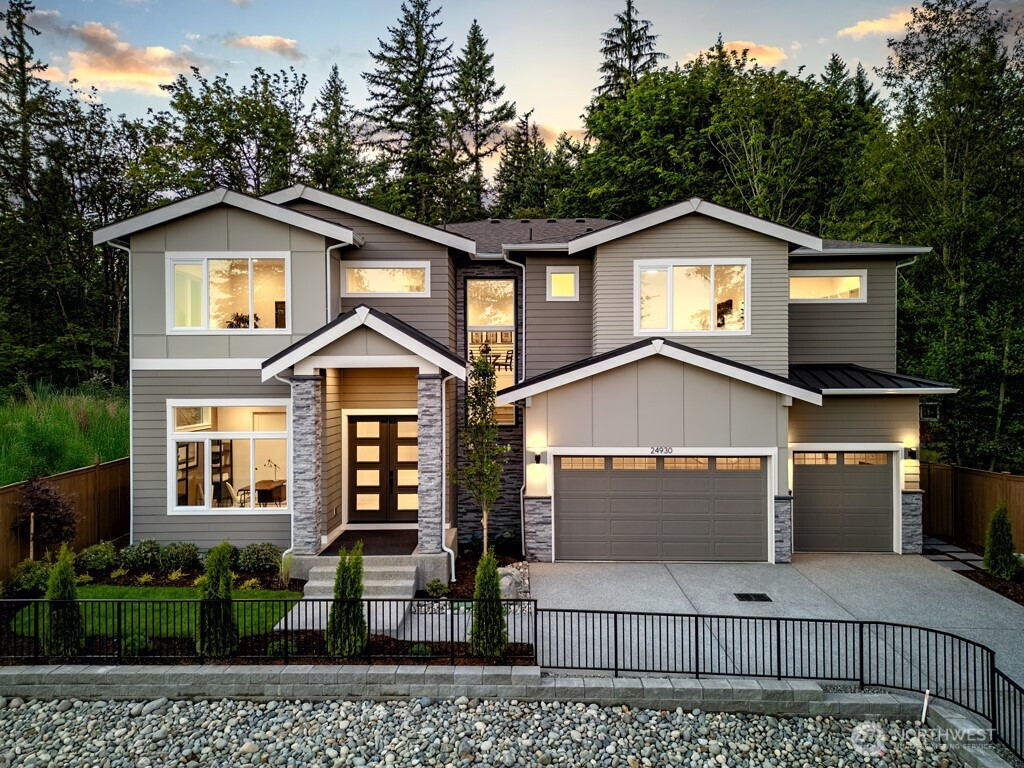 24931 SE 17th Street, Sammamish, WA 98075