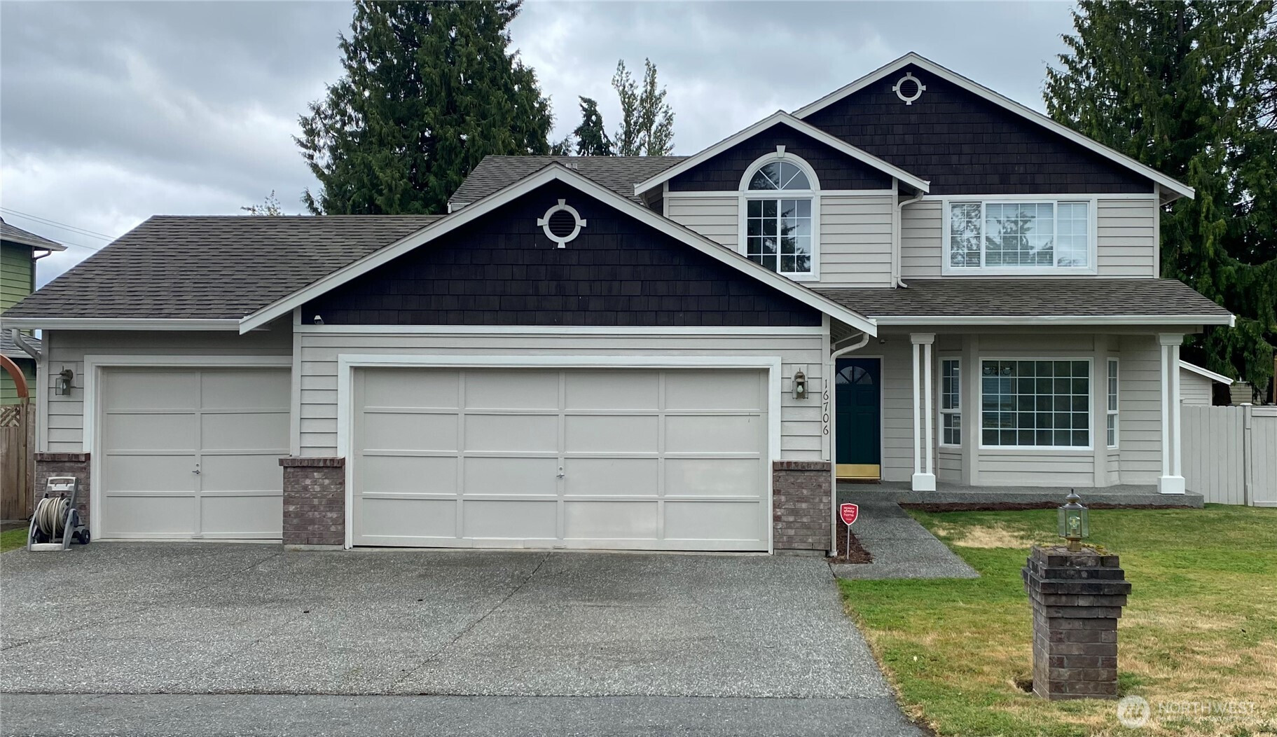 16706 W 36th Avenue, Lynnwood, WA 98037