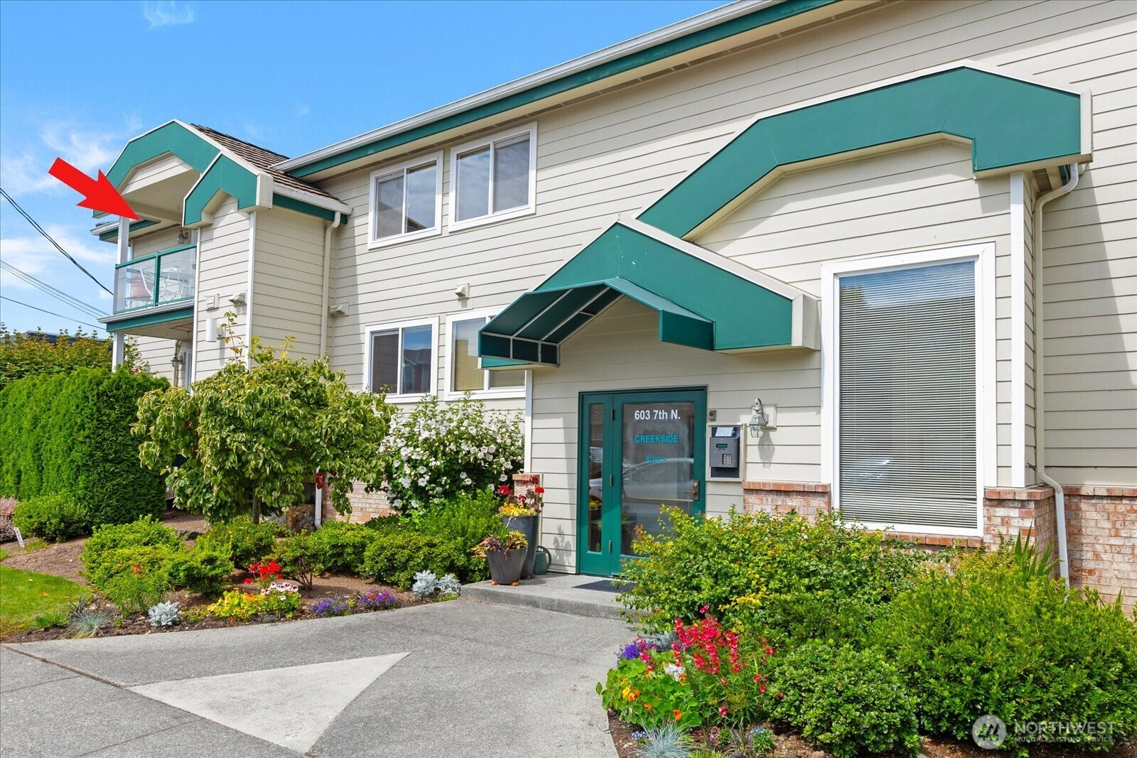 603 7th Avenue N, Edmonds, WA 98020