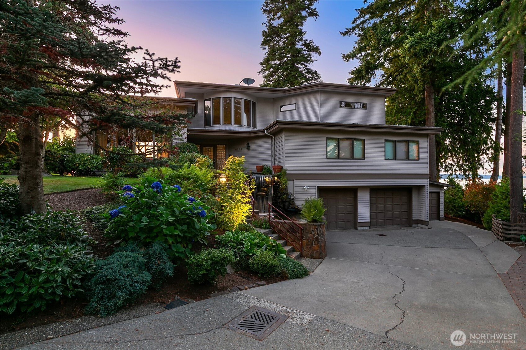 9231 Olympic View Drive, Edmonds, WA 98020