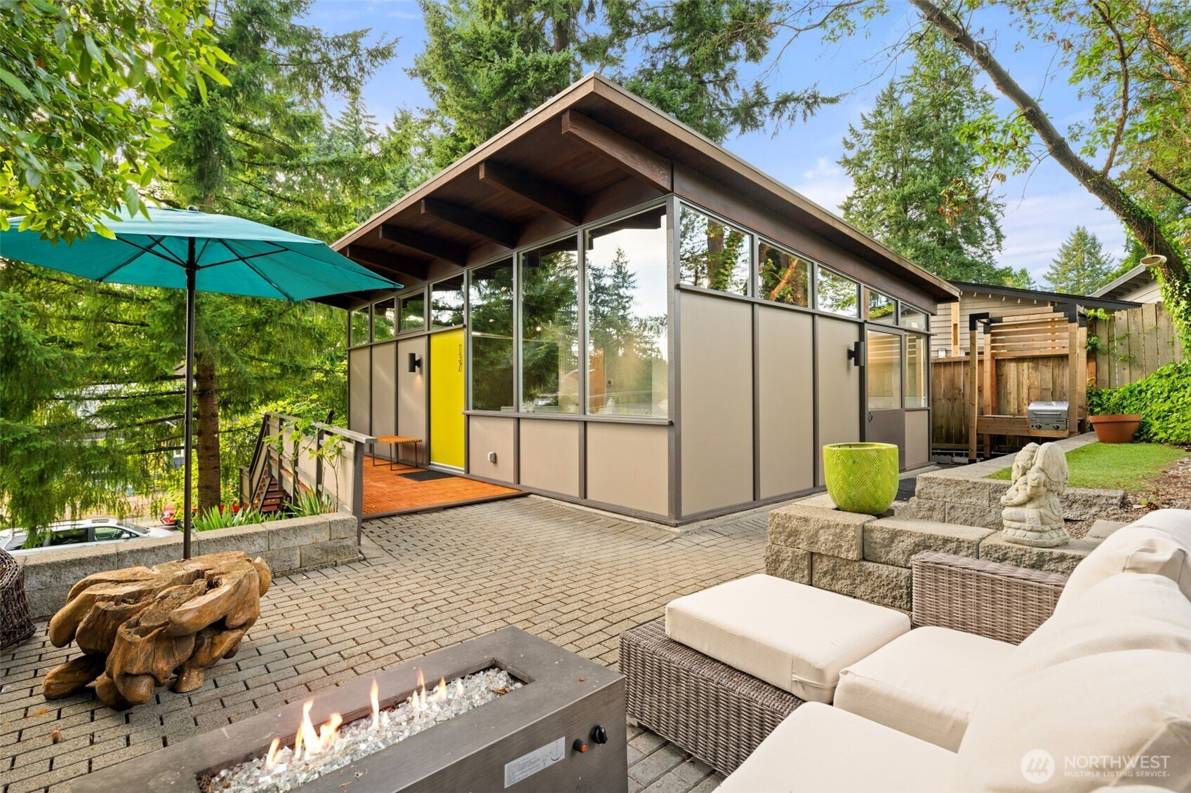 137 Del Monte Avenue, Fircrest, WA 98466