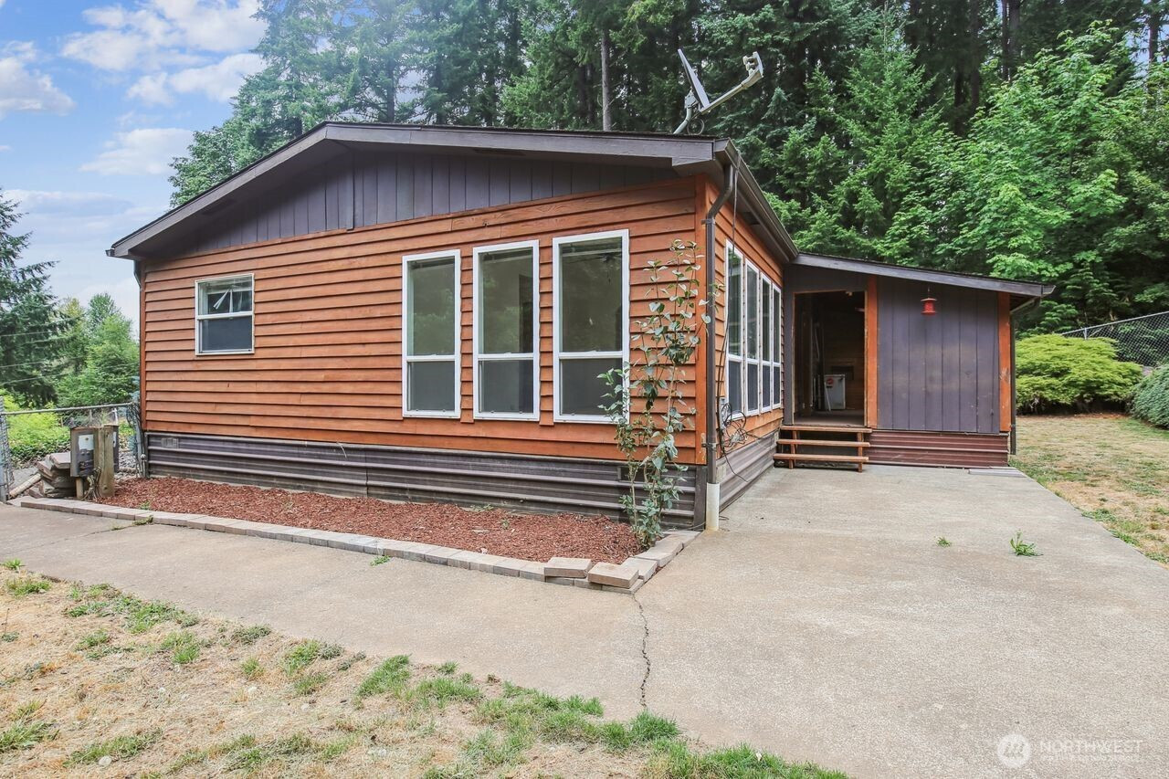 145 Timberline Dr Drive, Castle Rock, WA 98611