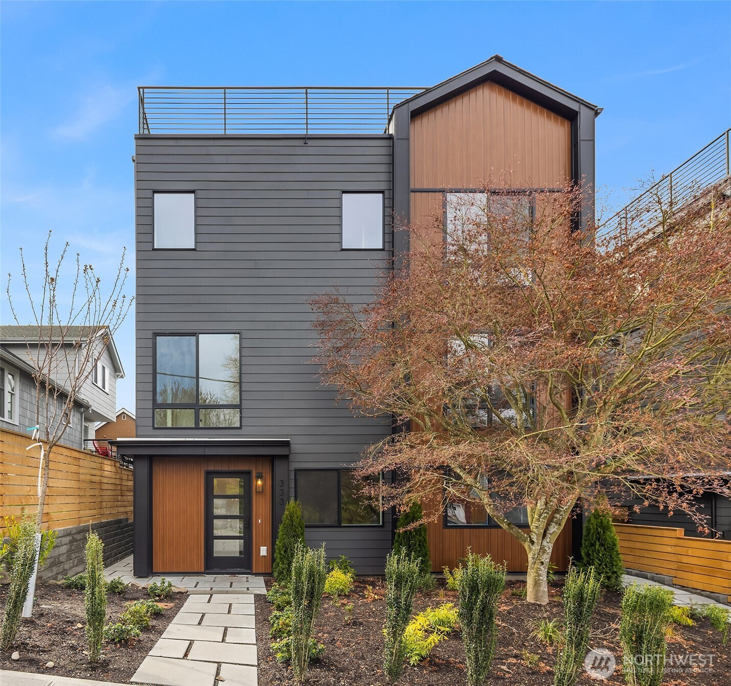 333 NW 47th Street, Seattle, WA 98107
