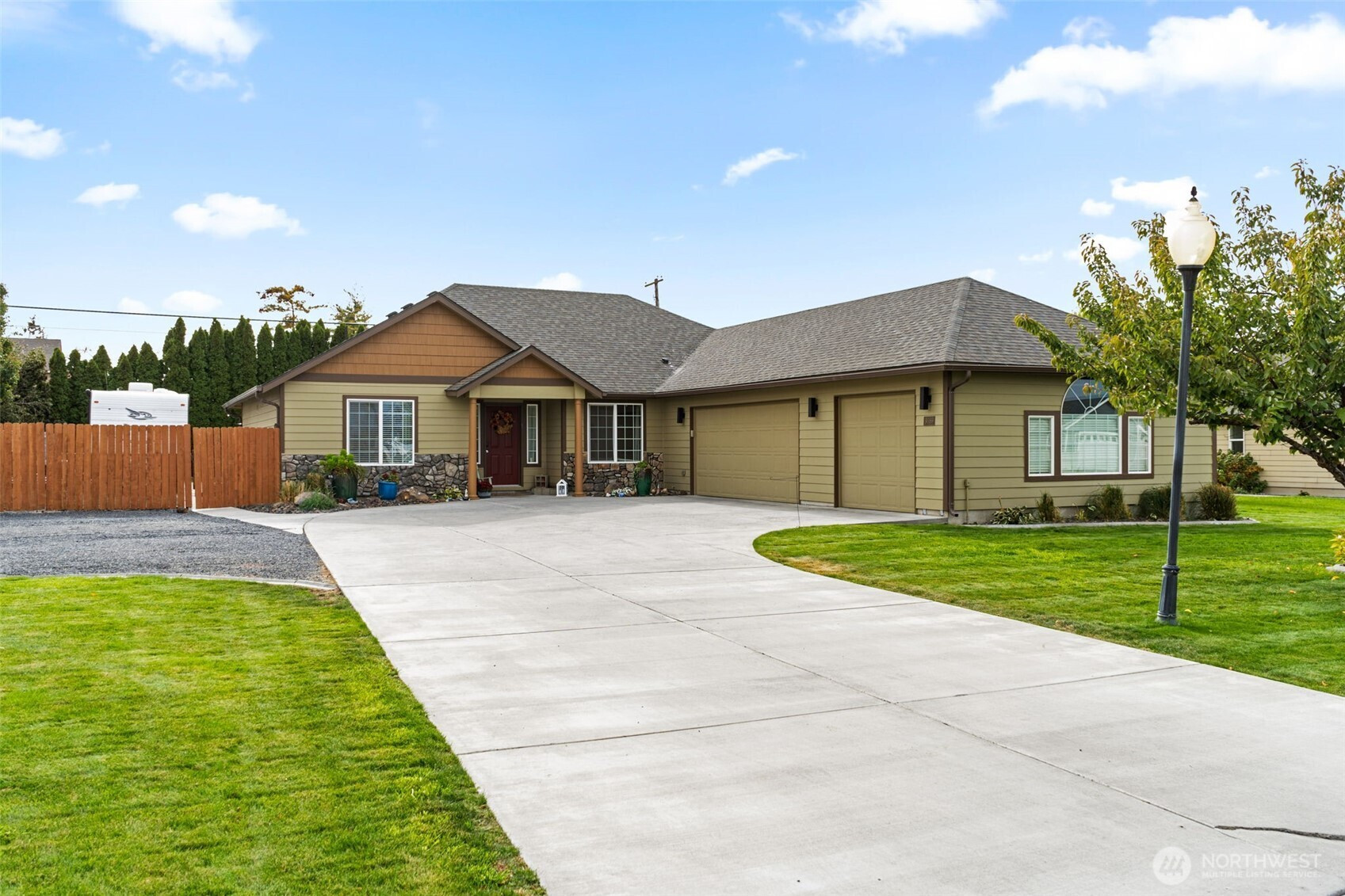 9389 Baseline.1 Road NE, Moses Lake, WA 98837