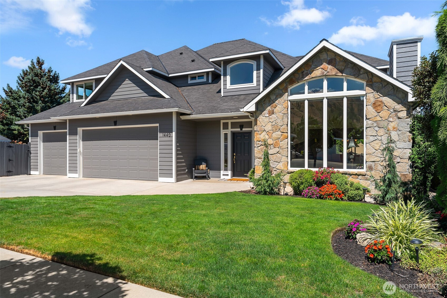 1440 John Street, Wenatchee, WA 98801