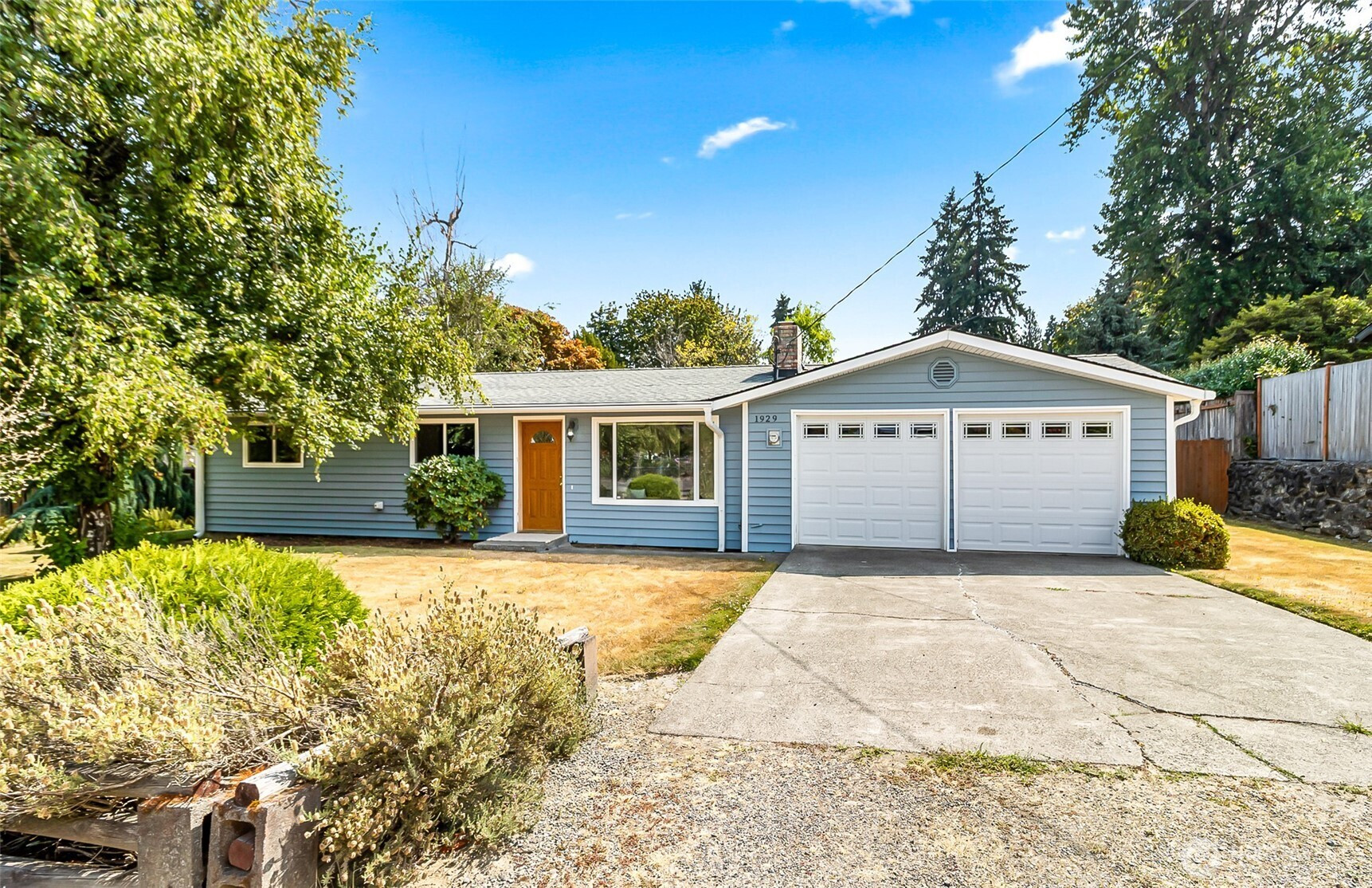 1929 7th Street SE, Puyallup, WA 98372