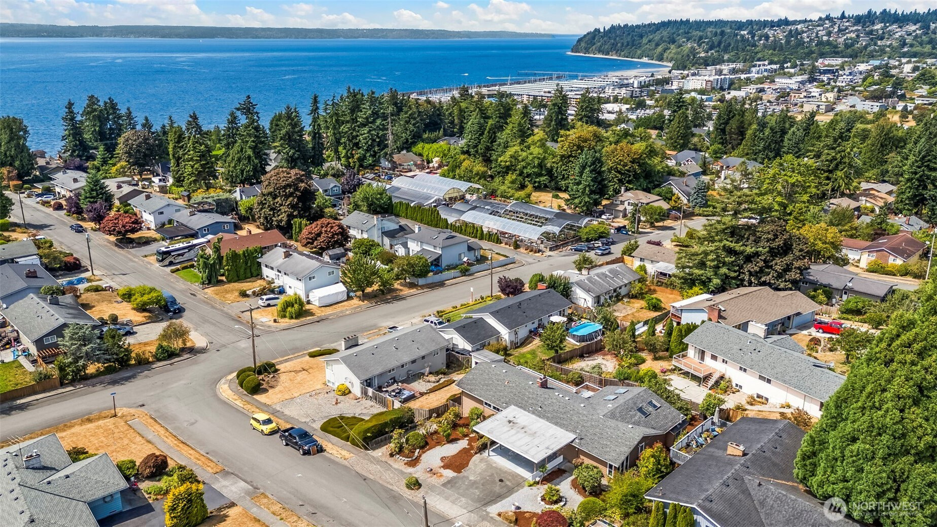1014 S 234th Place, Des Moines, WA 98198