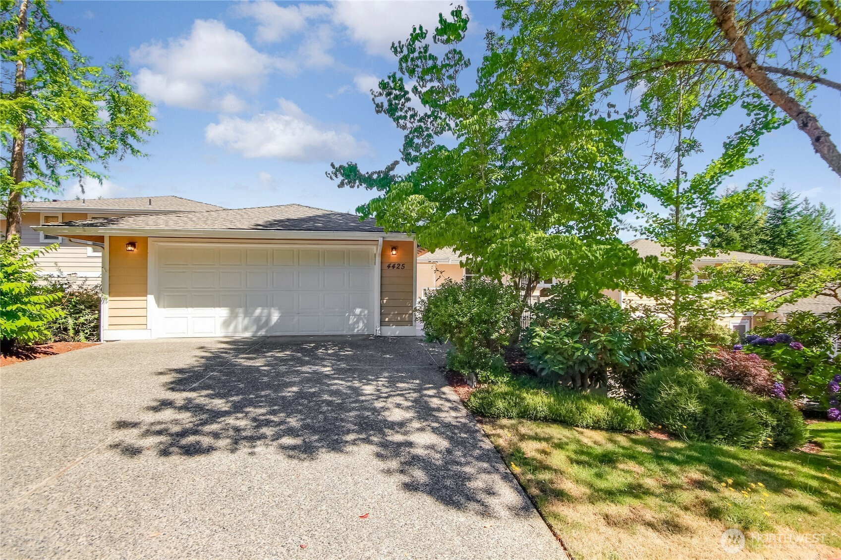 4425 Providence Point Pl SE, Issaquah, WA 98029