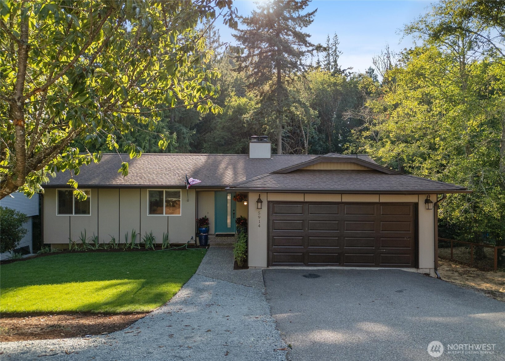 5914 43rd Avenue NW, Gig Harbor, WA 98335