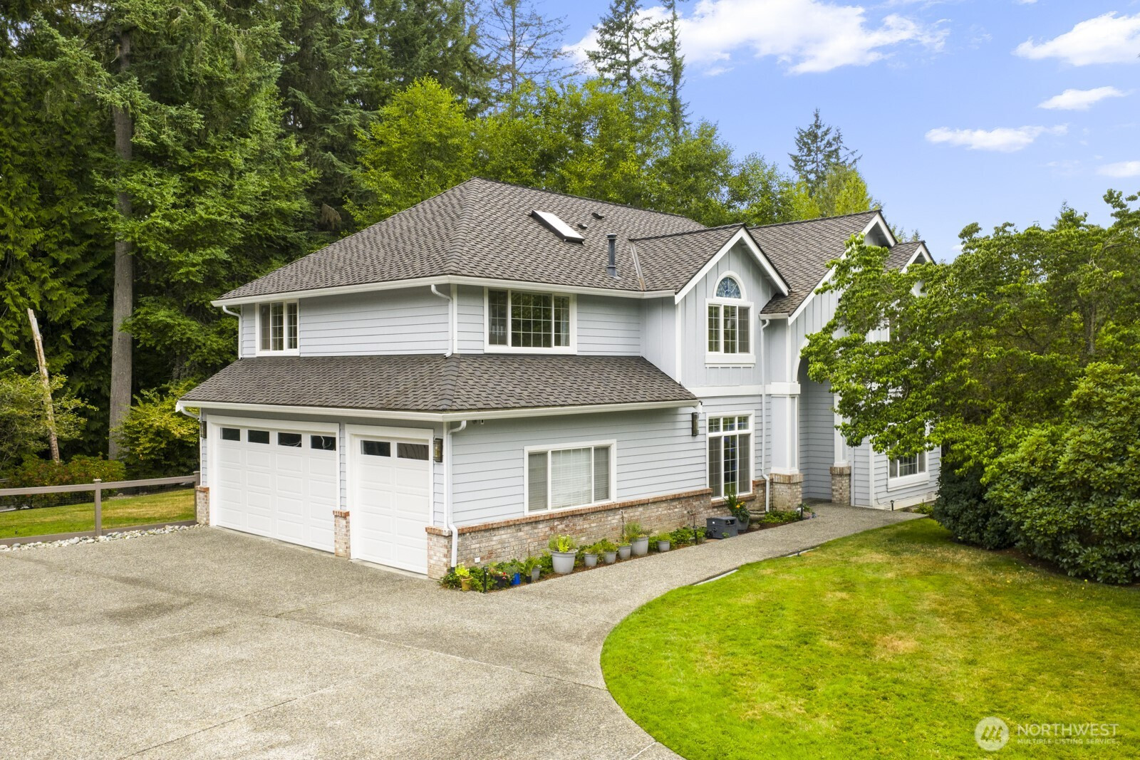 13513 227th Avenue NE, Woodinville, WA 98077