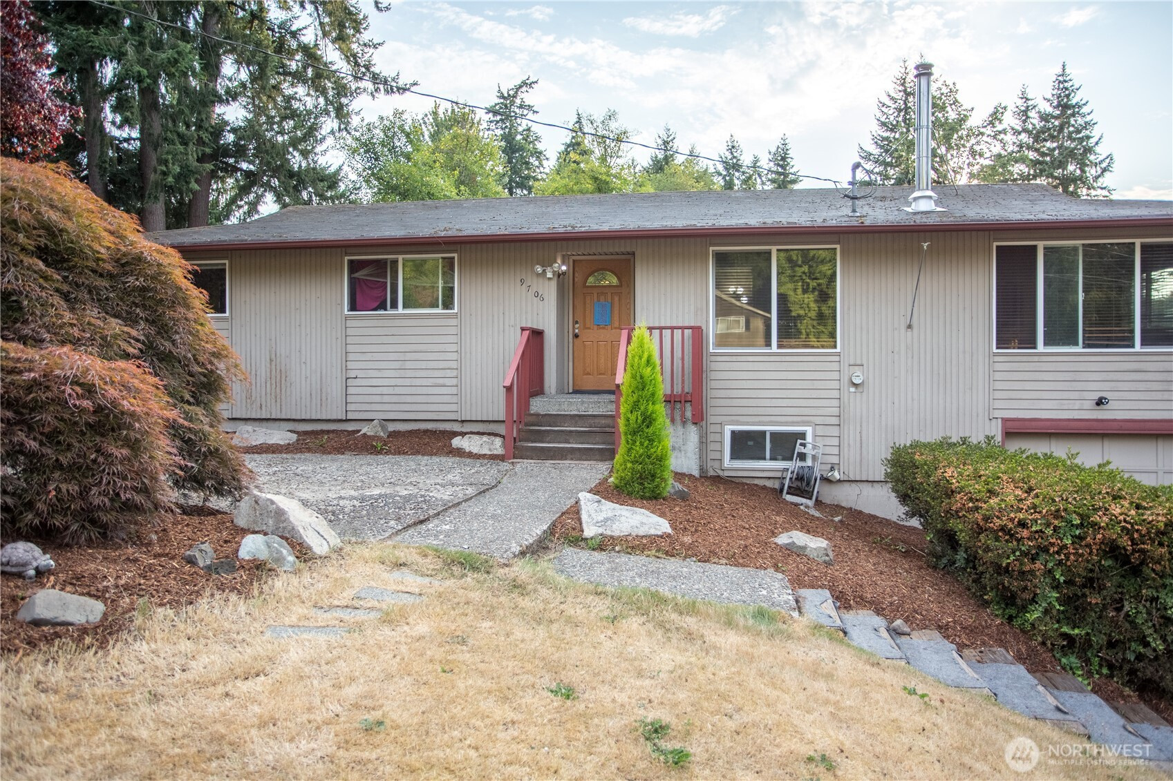 9706 72nd Avenue Ct E, Puyallup, WA 98373
