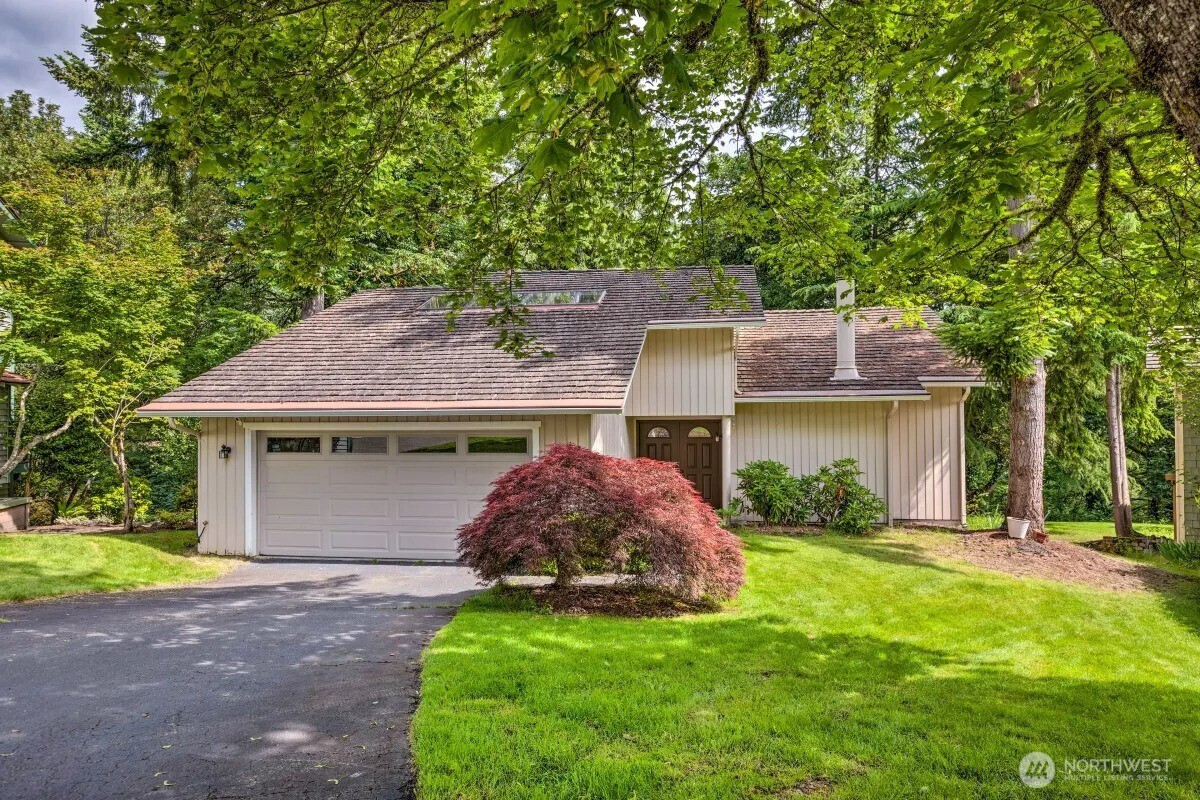 5922 159th Court NE, Redmond, WA 98052