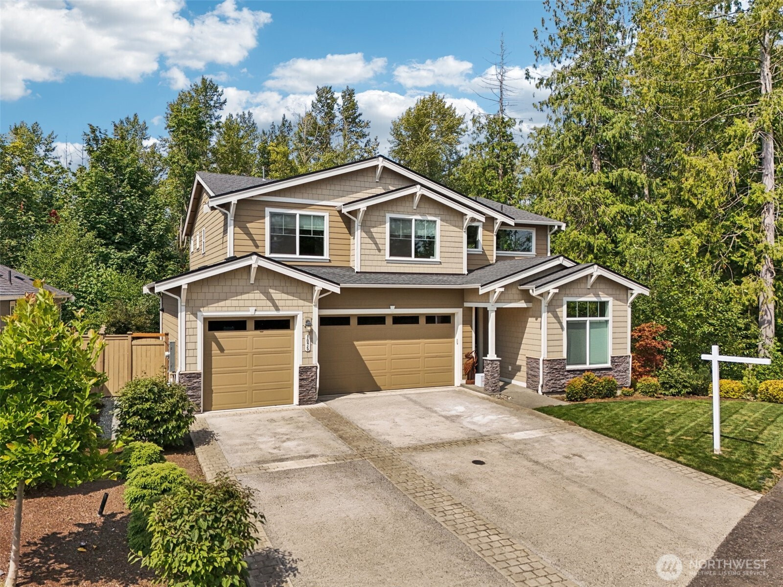 1075 Adams Court, Mount Vernon, WA 98274