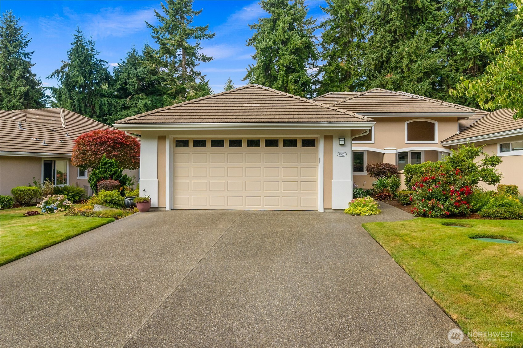 6905 Fairway Lane SE, Olympia, WA 98501