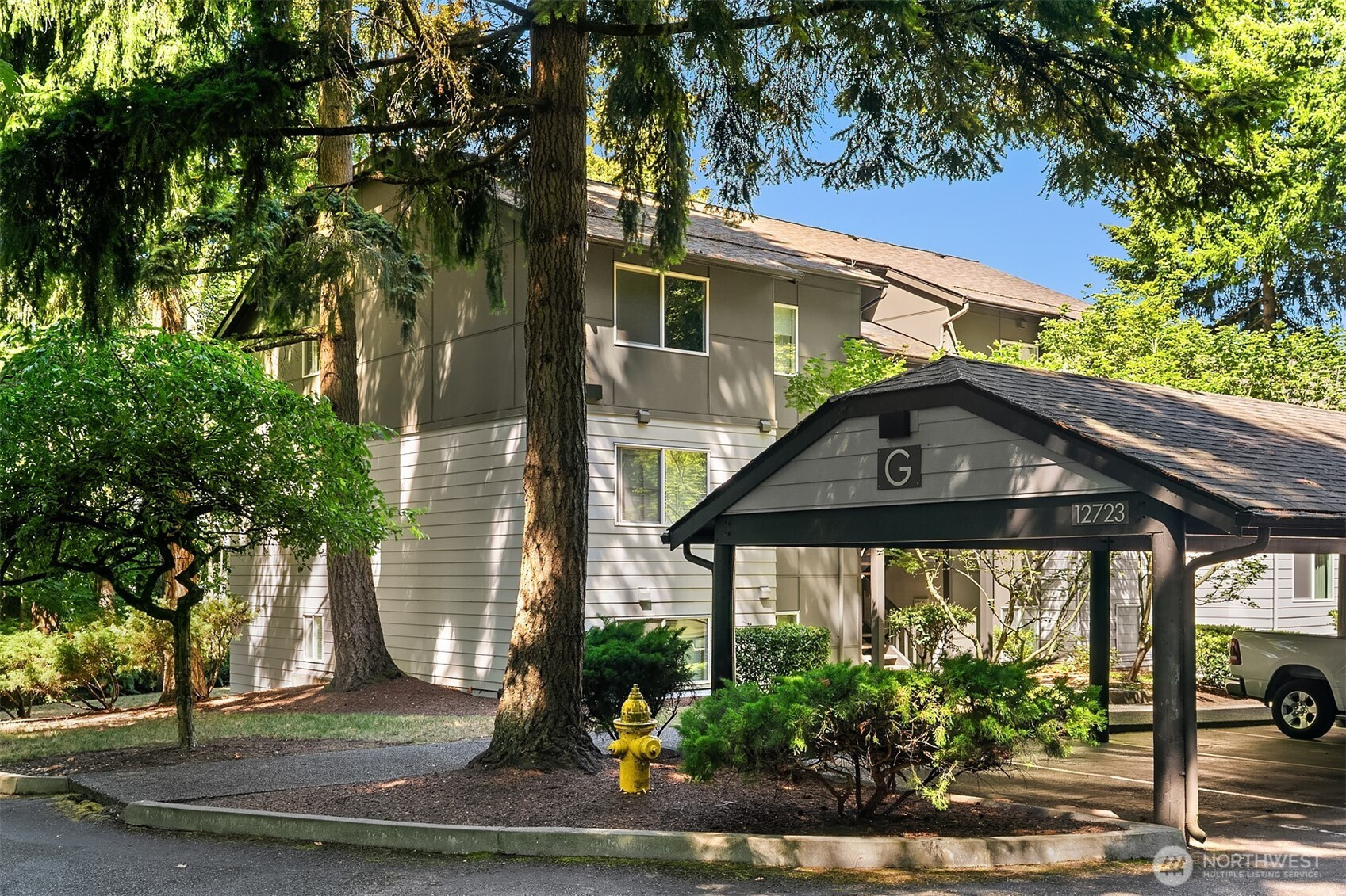 12723 NE 116th Street, Kirkland, WA 98034