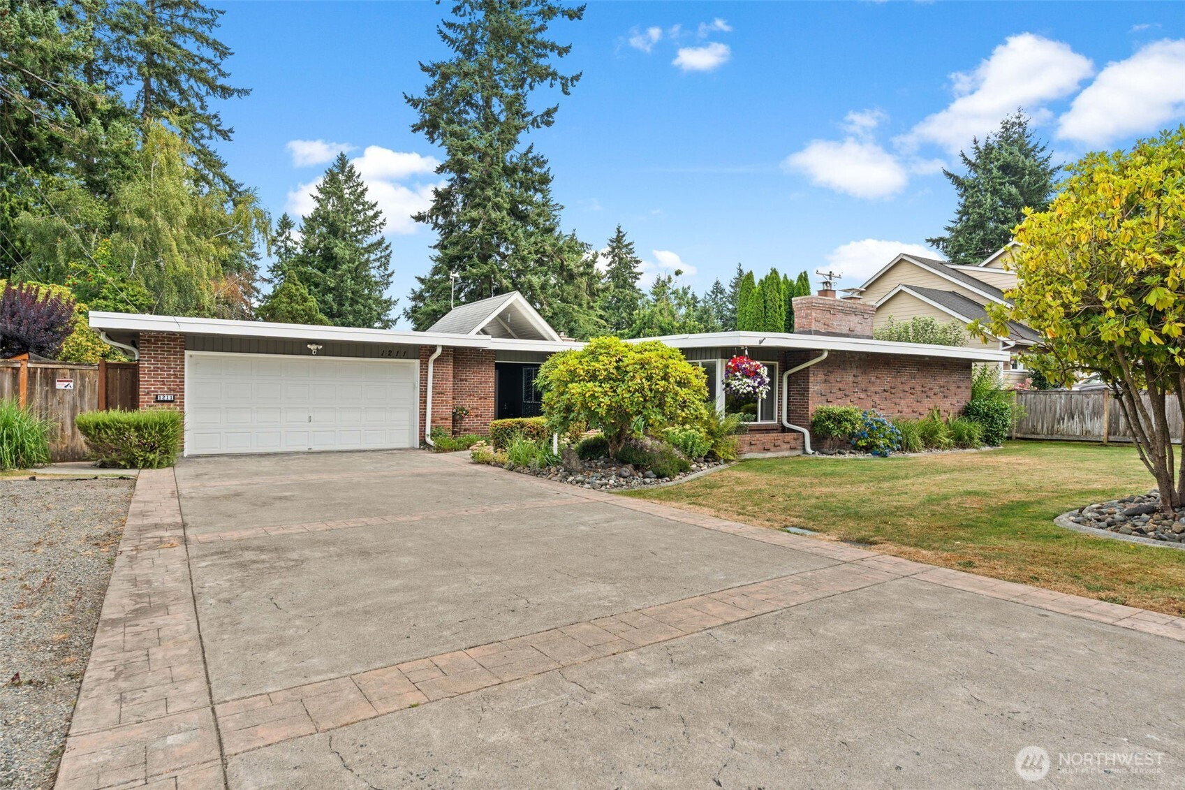 1211 Berkeley Avenue, Fircrest, WA 98466