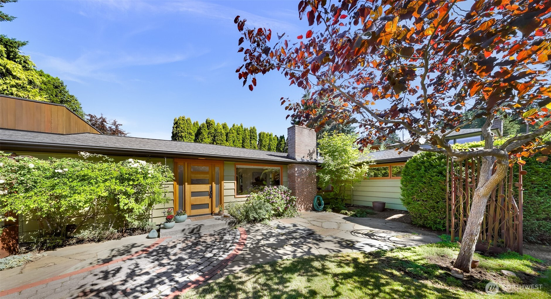 105 Acacia Place, Bellingham, WA 98225