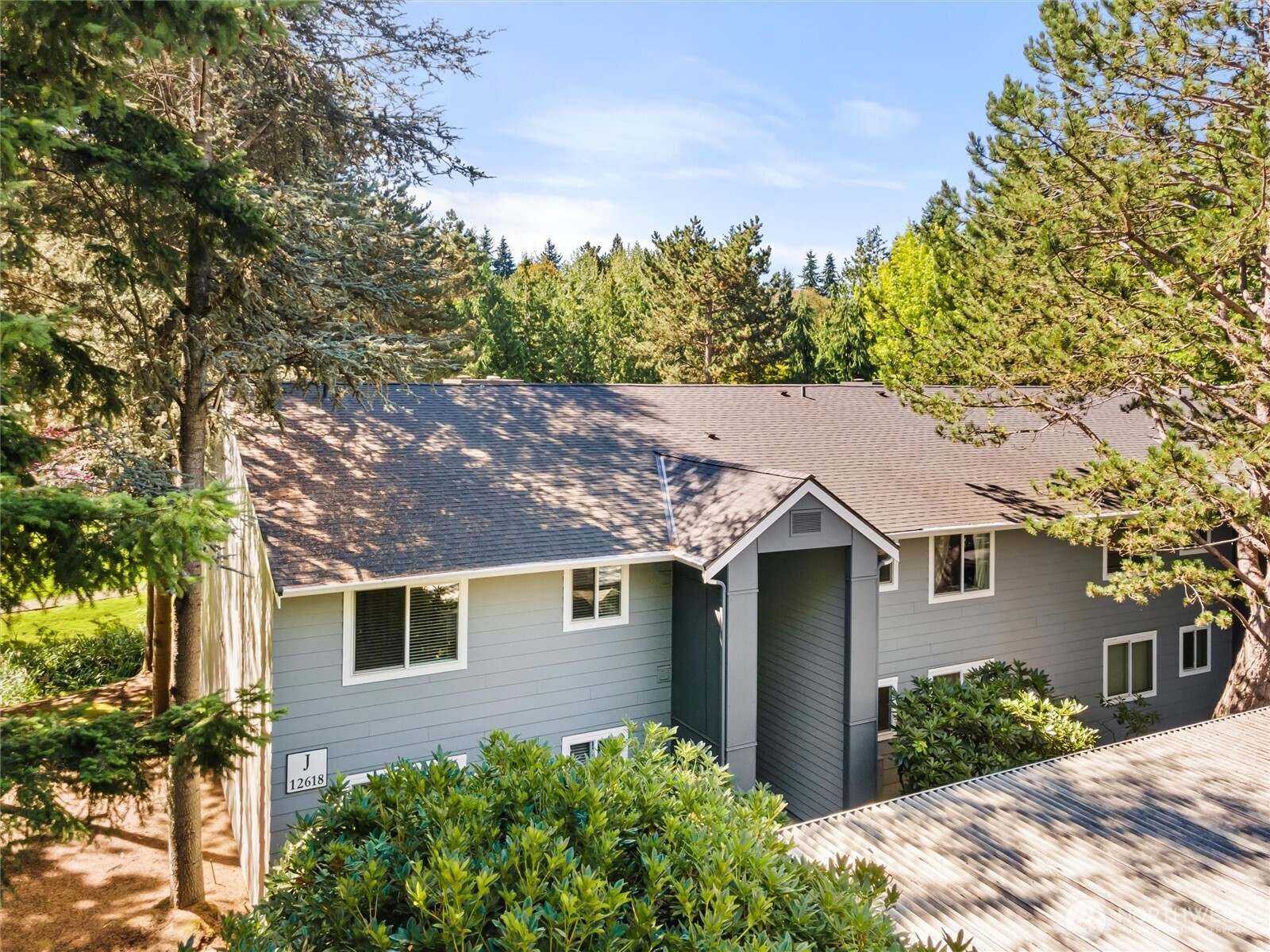 12618 100th Ln Ne, Kirkland, WA 98034