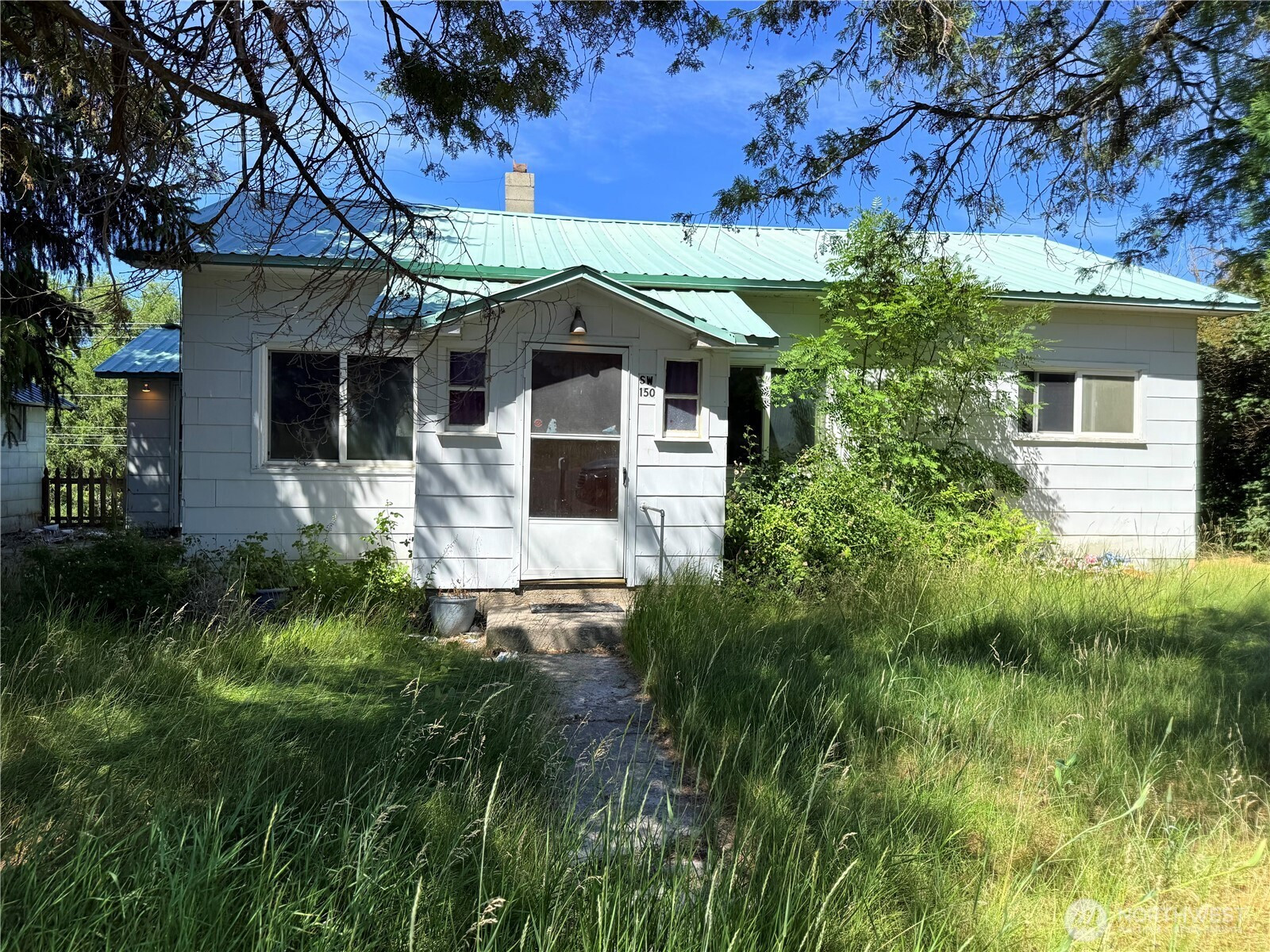 150 SW South 1st, Creston, WA 99117