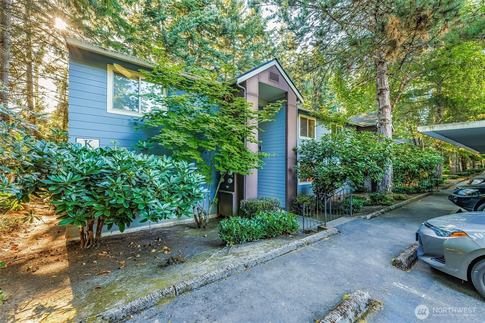 12603 100th Lane NE, Kirkland, WA 98034