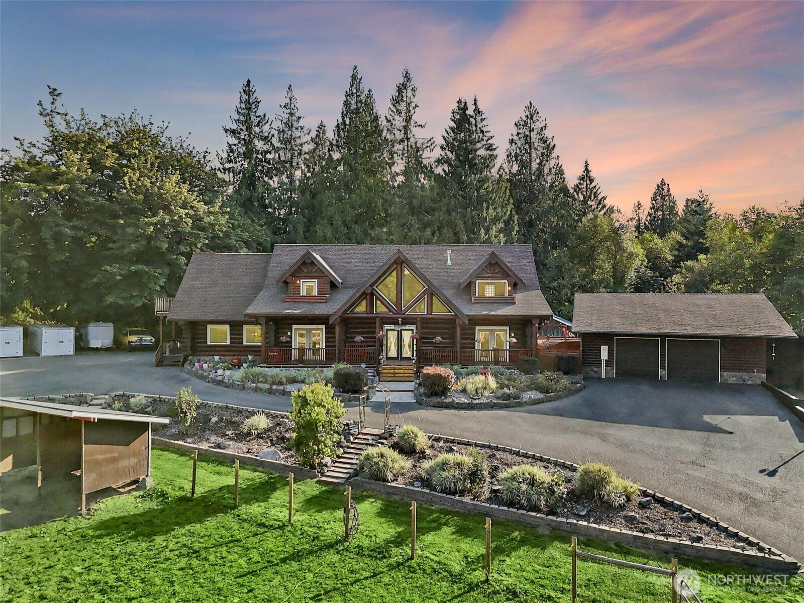 19219 SE 299th Place, Kent, WA 98042
