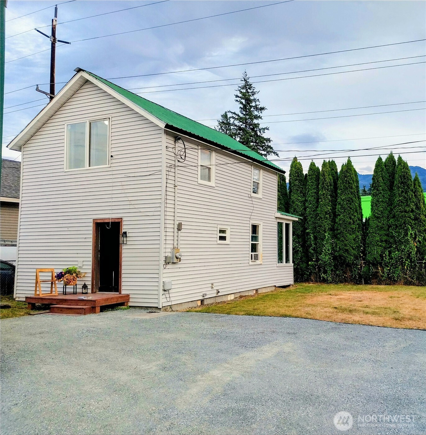 36727 Highway 2, Sultan, WA 98294