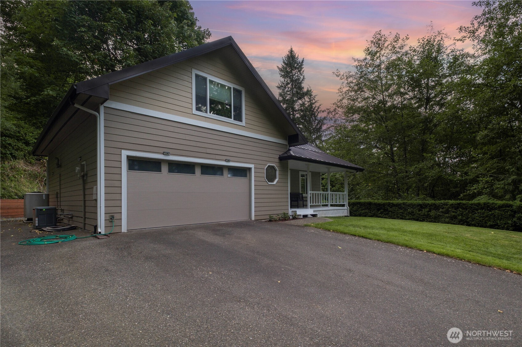 15613 230th Avenue SE, Issaquah, WA 98027